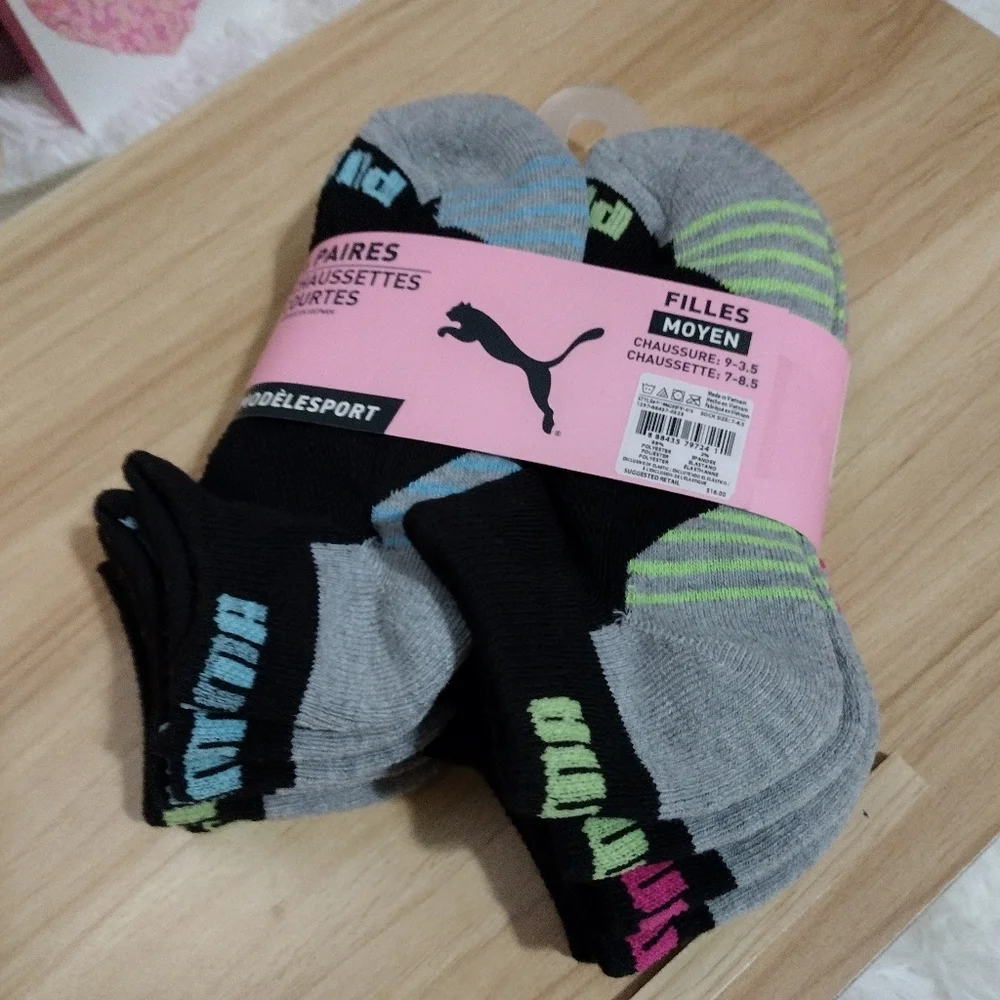 Puma Sport style Low Cut 6 Pairs Girl Shoe size 9-3.5 NWT